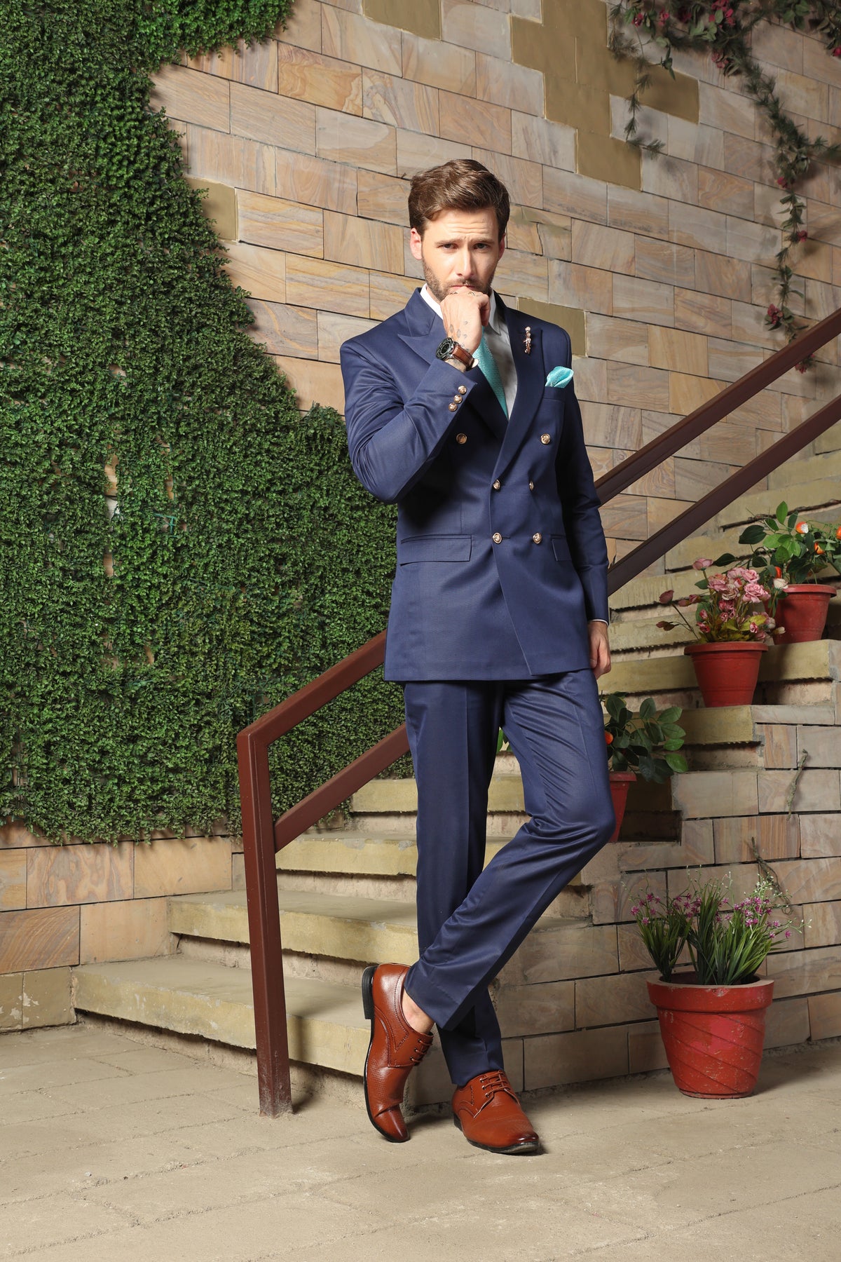 Montrose Navy Double-Breasted Suit