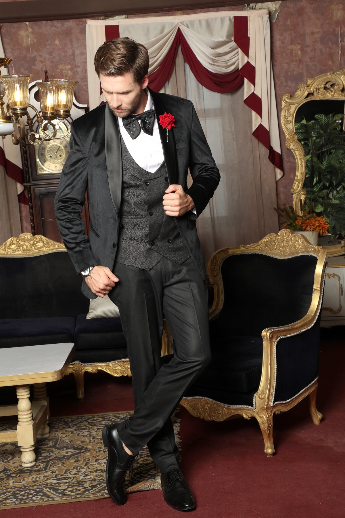 Nero Black Velvet Tuxedo Suit